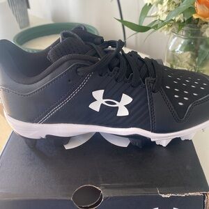 Boys Under Armour Baseball Cleats